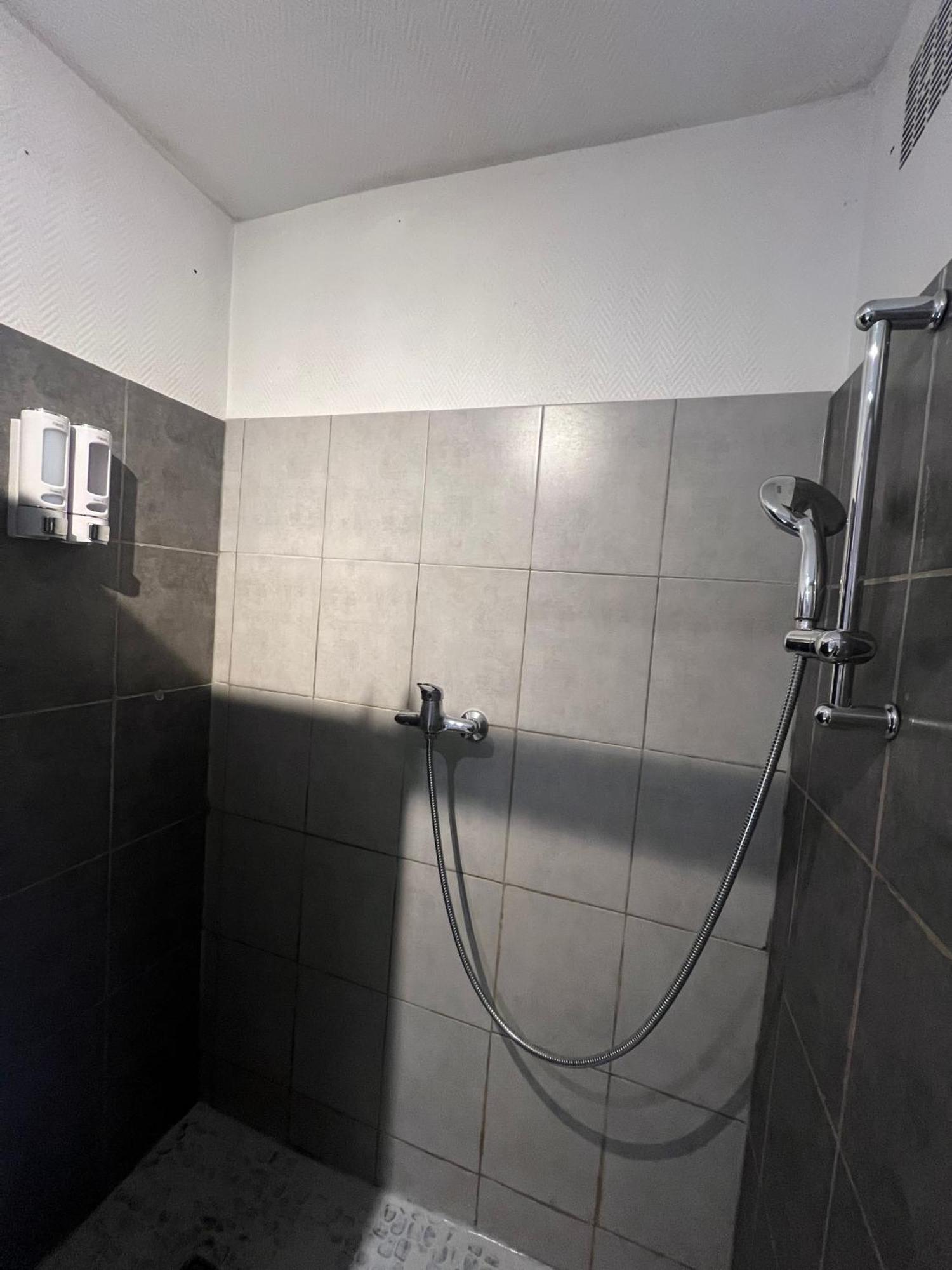 Appartement Business&Famille Pres Gare Orleans Tv Wifi Exterior foto